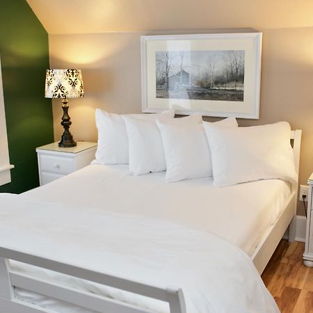 Inn At Kampfires Dummerston Center Εξωτερικό φωτογραφία
